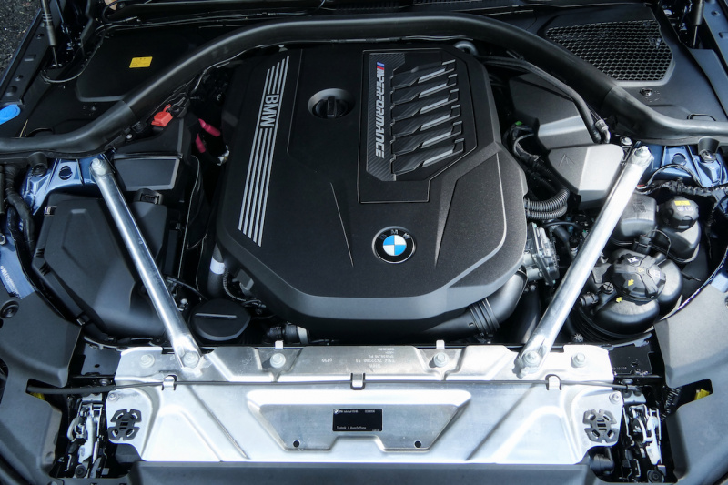 「縦型キドニーグリルがインパクト大の新型BMW 4シリーズ クーペの装備、居住性、積載性をチェック」の2枚目の画像
