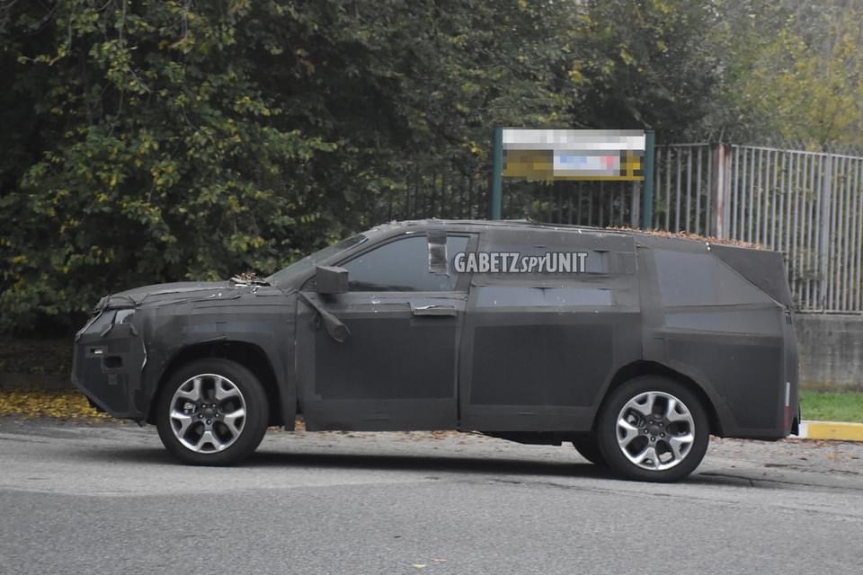 Img 6342 画像 より豪華に ジープ 3列7人乗りの グランド コンパス を初設定へ Clicccar Com