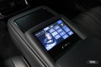 マイナーチェンジしたレクサスLSの22ウェイパワーリヤシートは、マッサージと温冷を繰り返す機能によりパッセンジャーを癒やす - Lexus_LS_20201230_2