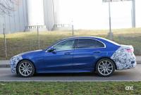 デビュー直前！ メルセデス・ベンツCクラス セダン次期型、新色ブルーの開発車両をスクープ - Mercedes C Class Blue 10