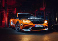 「BMW「アンオフィシャル」M2 CSL!?　軽量ハードコアモデル「ターボマイスターエディション」世界初公開」の2枚目の画像ギャラリーへのリンク