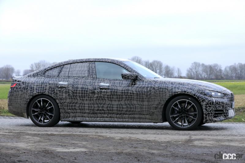 「ニッチモデルの王様が公開準備完了！　BMW 4シリーズ グランクーペが登場間近」の14枚目の画像