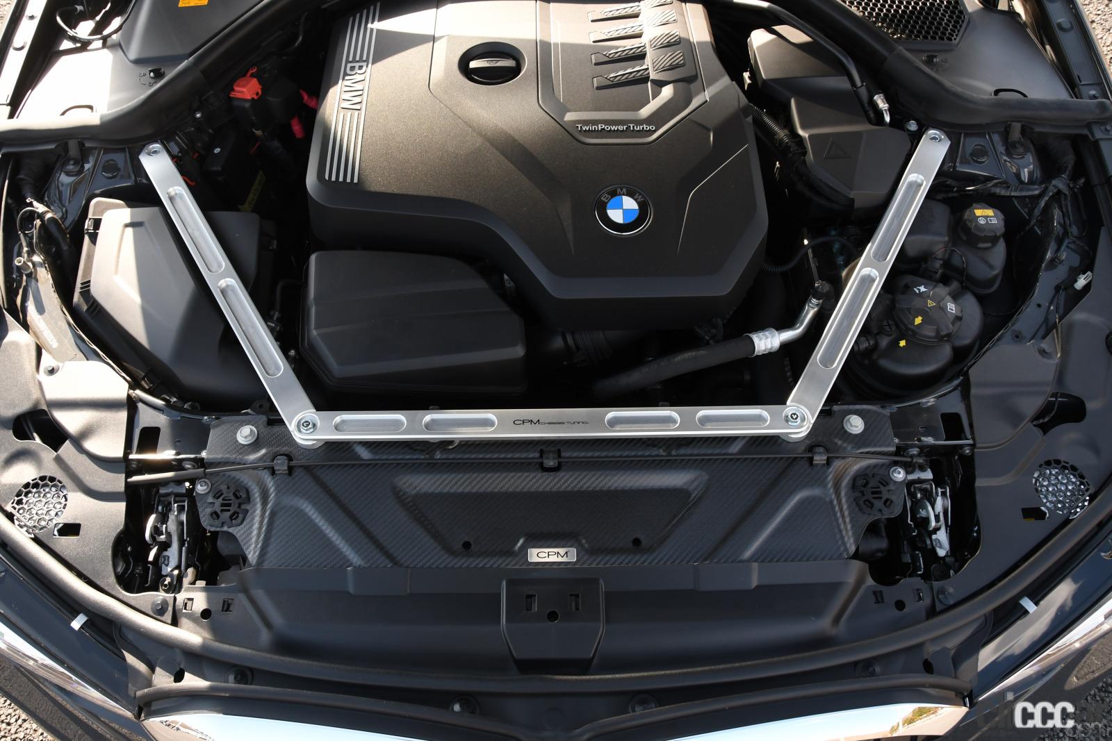「ストンピンアーク・BMWのフロントリップスポイラー＆サイドスポイラーは超簡単に取り付け可能！【東京オートサロン2021】」の5枚目の画像