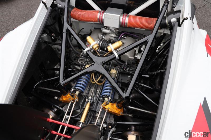 「タイムアタックマシンを祖に持つM’s Cayman GT3 Street Ver.のエアロボディキット【東京オートサロン2021】」の5枚目の画像