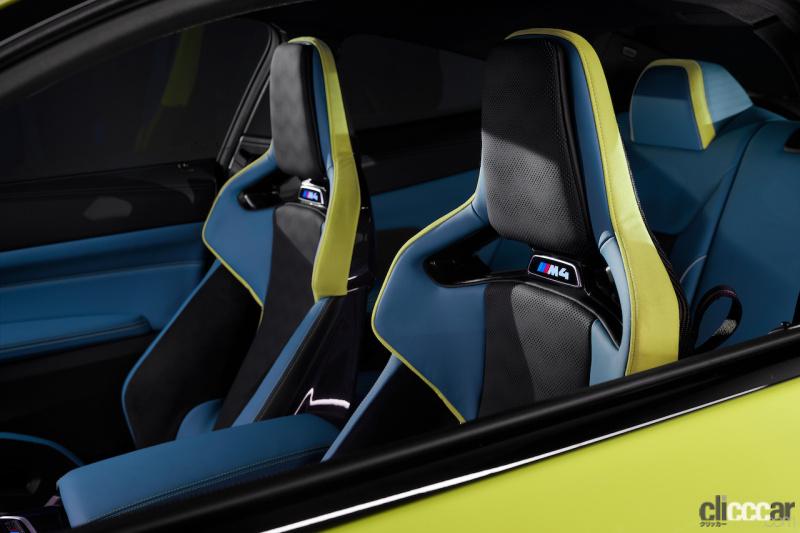 「縦型の大型キドニーグリルが迫力満点の新型BMW M3/M4が発売開始。価格は1025万円〜」の2枚目の画像
