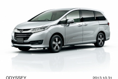 リンカーン生まれる ホンダからステーションワゴン風ミニバンのジェイド登場 今日は何の日 2月12日 Clicccar Com