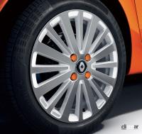 専用ボディカラーにオレンジのアクセントカラーが配された特別仕様車の「ルノー トゥインゴ バイブス」が登場 - RENAULT TWINGO III ELECTRIC (B07 ZE)