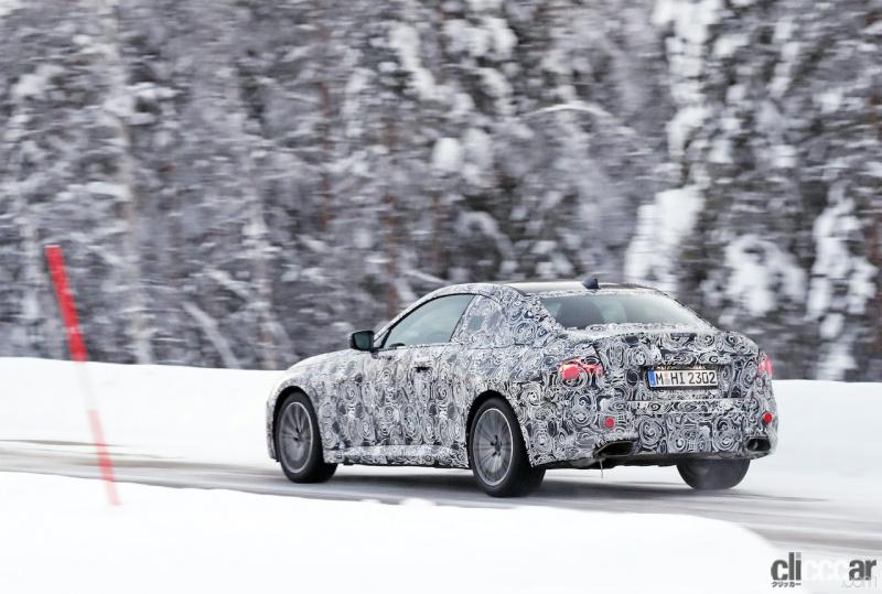 「345馬力の新グレード「M245i」設定。BMW 2シリーズクーペ次期型をキャッチ！」の9枚目の画像