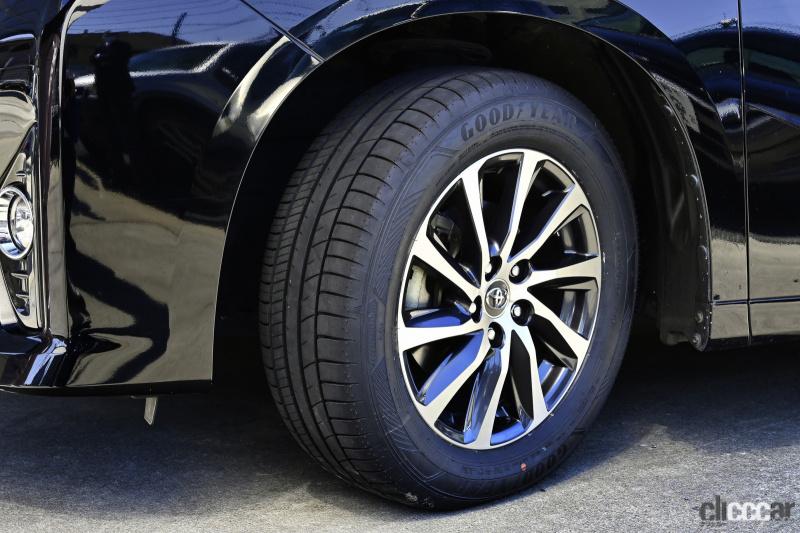 「「すぐ寝てしまうお客様が増えた印象」ハイヤー運転手がプロ目線で新しいグッドイヤーミニバン専用タイヤ「エフィシェントグリップRVF02」を評価！」の1枚目の画像