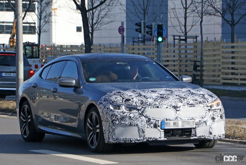 「BMW 8シリーズ グランクーペ改良型、プレミアムに重視でさらなる高級化!?」の1枚目の画像