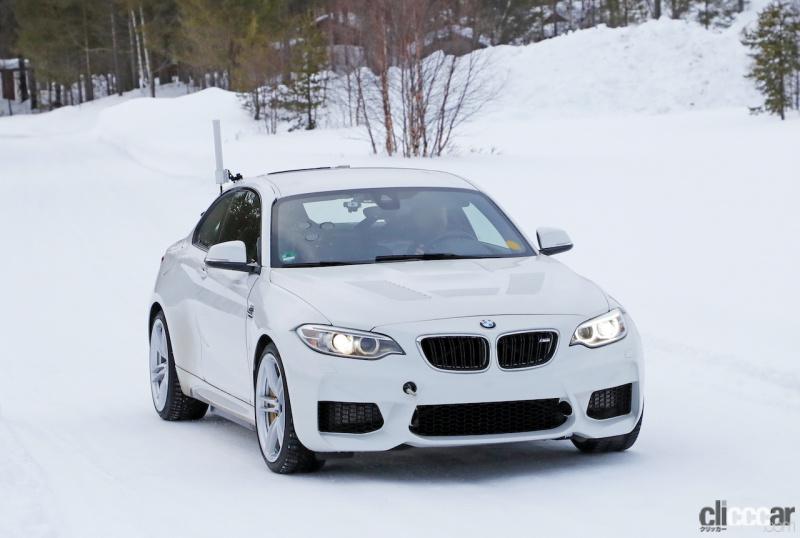 「BMWの高性能モデル「M」に初のフルEV設定か!? プロトタイプを激写」の2枚目の画像