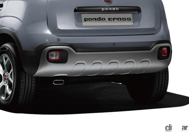 「SUVテイストが強調されたフィアット・パンダのMT＋4WDモデル「Panda Cross 4×4」が215台限定で登場」の2枚目の画像