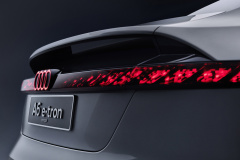 Audi A6 E Tron Concept 2104 6 画像 次期アウディa6スポーツバックは 0 100km H加速を4秒未満でクリアする超速evになる Clicccar Com