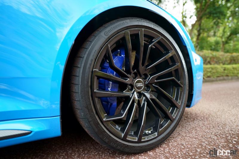 「0-100km/h加速を4.1秒でクリアする俊足ワゴンのアウディ RS 4 アバントは、快適な乗り味も魅力!!」の6枚目の画像