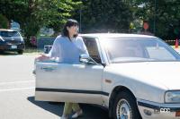 「「ポニーテールはふり向かない」女優・伊藤かずえは新しい車にもふり向かない！30年乗り続けた日産シーマのお気に入りはあの小さなワイパー!!」の14枚目の画像ギャラリーへのリンク