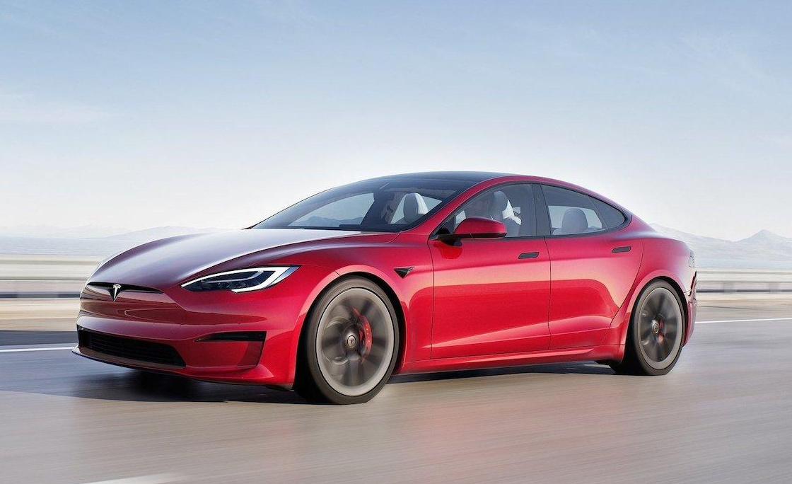 テスラ最強の プレイド 非公式ながら0 400m加速で市販車最速の世界記録更新か Clicccar Com