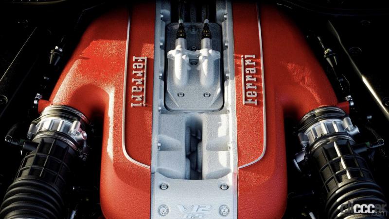 「フェラーリが史上最強V12エンジンを開発中か？　搭載されるモデルを大予想」の1枚目の画像