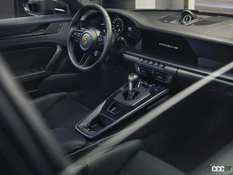 「ポルシェ911ファン待望の新型「911 GT3ツーリングパッケージ」の予約受注がスタート」の7枚目の画像