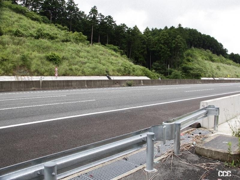 「日本の高速道路はたった4つ？　高速道路と自動車専用道路は違っていた！」の3枚目の画像