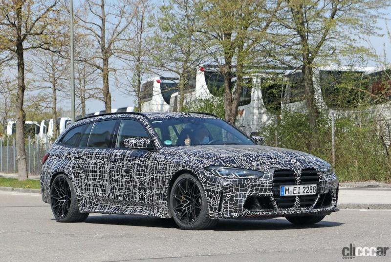 「BMW M3初のツーリング市販型をミュンヘンで目撃！「コンペティション」は510馬力と予想！」の4枚目の画像