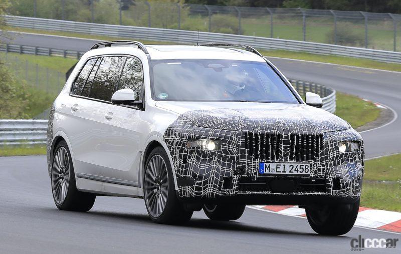 「ツインヘッドライトの予感!?　BMW X7改良型のテスト車両がニュルを疾走」の9枚目の画像