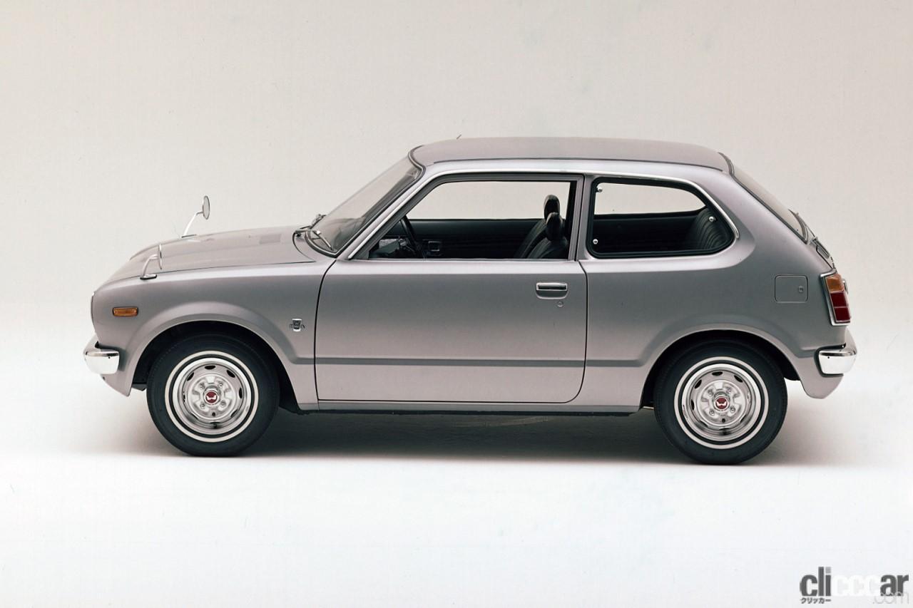 1972年発売の初代シビック Side View 画像 Ys 11初飛行 世界人口デー ホンダの初代シビック発表 今日は何の日 7月11日 Clicccar Com