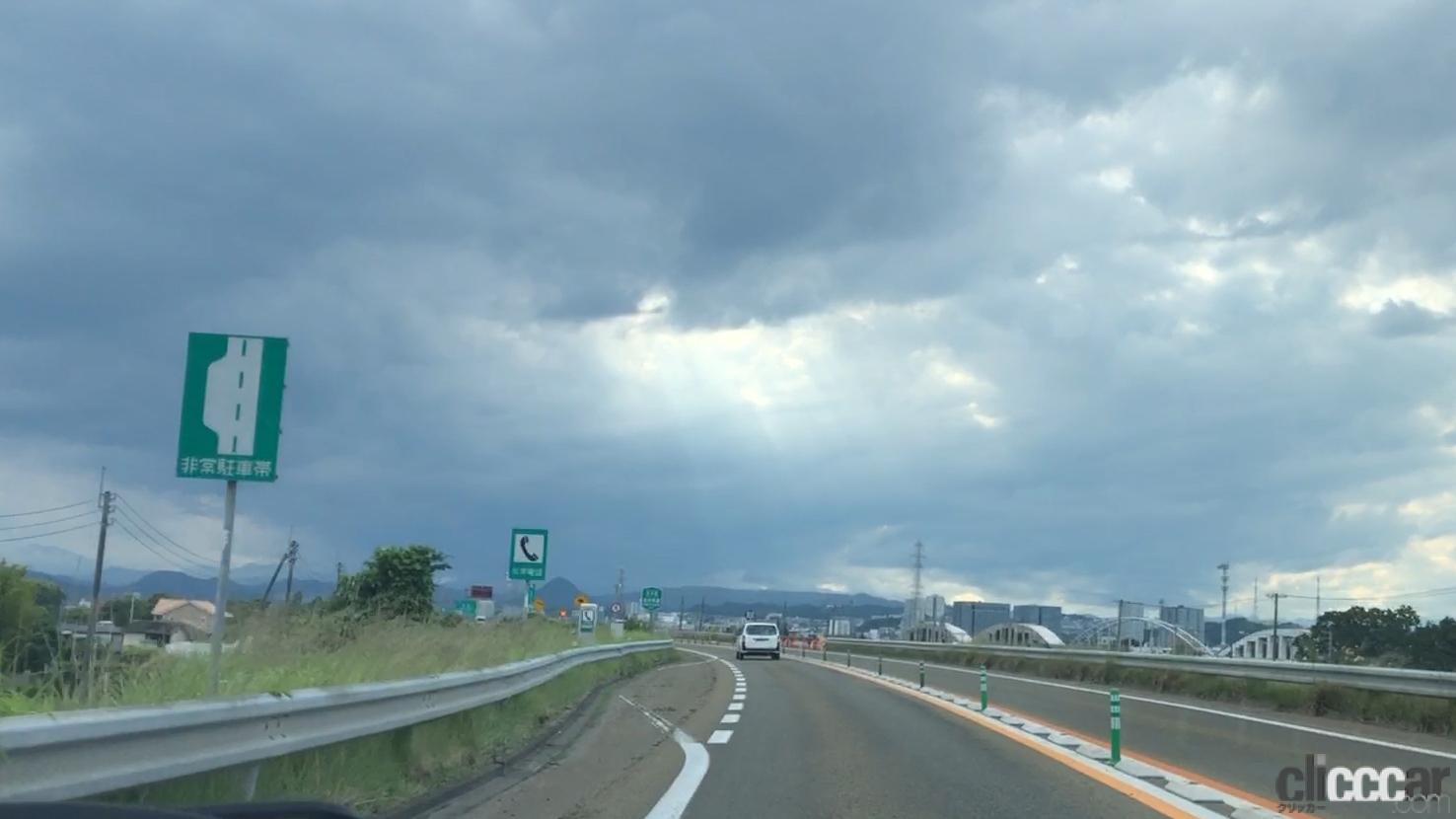 高速道路でのアクシデント 故障やパンク時の正しく安全な 停車方法 と 退避方法 を知っていますか Clicccar Com 高速道路でのアクシデント 故障やパンク時の正しく安全な 停車方法 と 退避方法 を知っていますか Clicccar Com