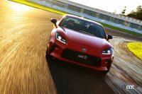 新型トヨタ・GR86の走り