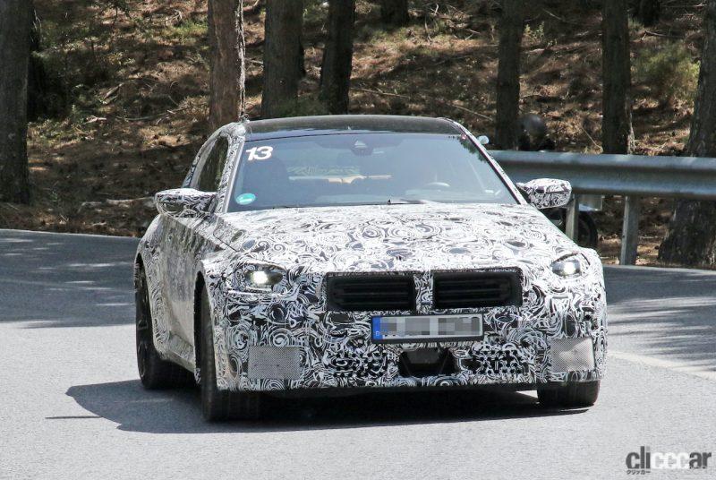 「新型BMW・M2、専用グリルが初露出。登場は2022年後半？」の2枚目の画像