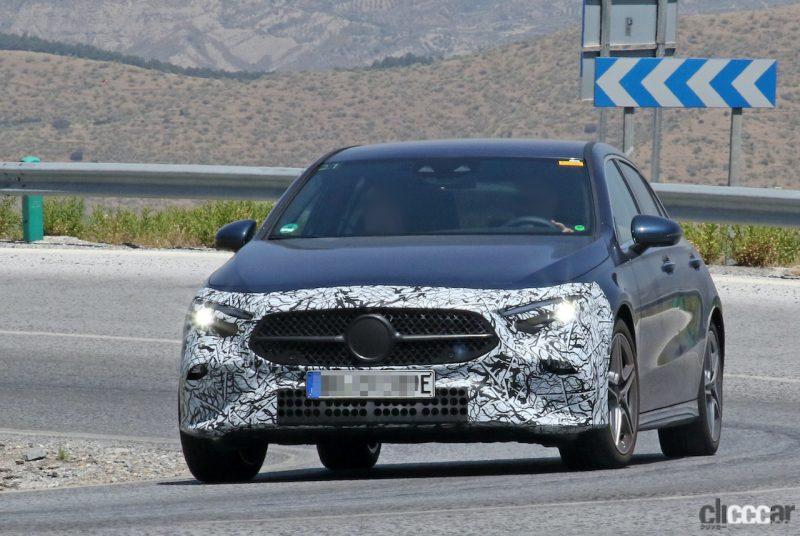 メルセデス ベンツ Aクラス改良型は新ヘッドライト グリルとバンパーを装備でcクラス風に Clicccar Com