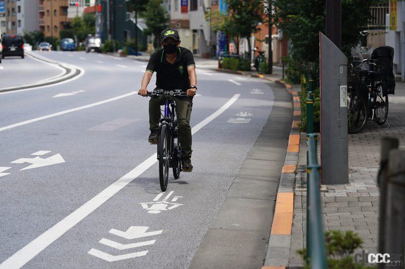 「意外と知らない正しい自転車の乗り方！ 道路にある矢印「自転車ナビマーク・自転車ナビライン」の走り方」の7枚目の画像