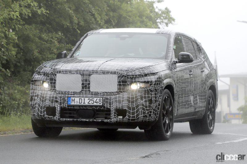「BMW最上級の豪華版SUV「X8」プロトタイプがニュルブルクリンクでテスト中！」の10枚目の画像