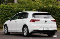 8代目新型ゴルフに飯田裕子さんが試乗