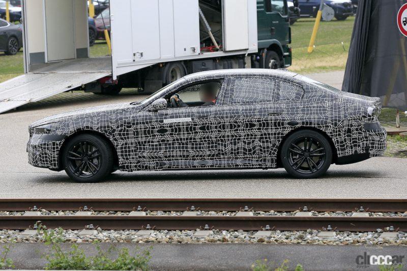 「BMW・5シリーズファミリー次期型、PHEVは760馬力、EVは800馬力か？」の6枚目の画像