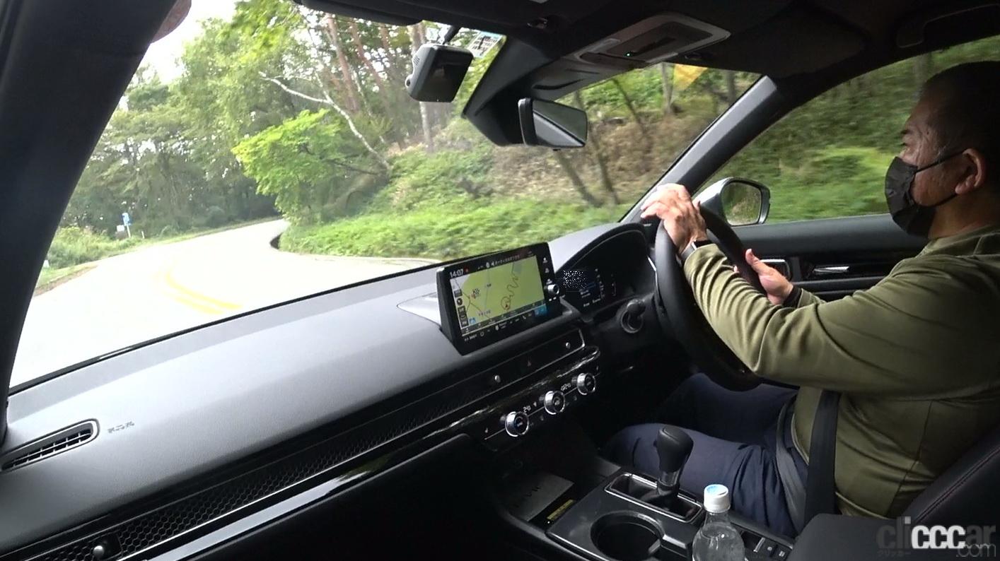 Allnew Civic Testdrive 画像 フルモデルチェンジした11代目 ホンダ シビックのcvtはいい意味で存在感が消えている 公道試乗 Clicccar Com