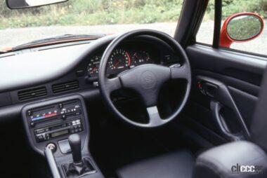 1991年発売のカプチーノの運転席周り、実用性を重視した装備とレイアウト