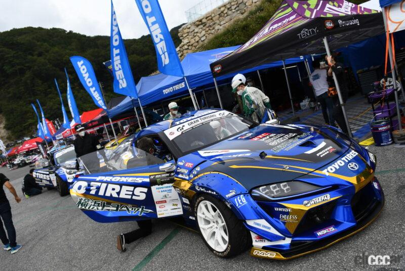 「Team TOYOTIRES DRIFT・藤野選手がベスト4進出！【D1GP OKUIBUKI DRIFT】」の2枚目の画像