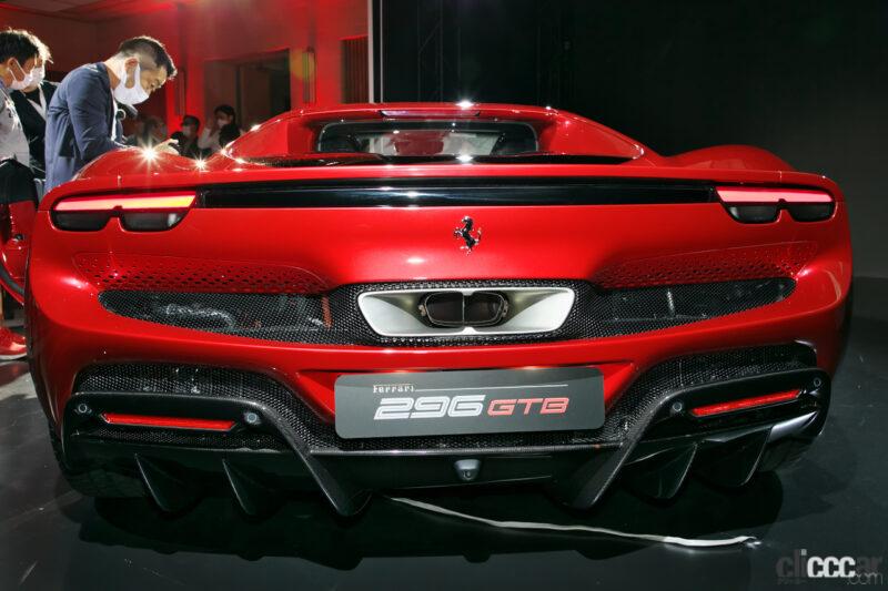 「電動化で後輪駆動のフェラーリ登場！新開発V6プラグインハイブッド搭載した新型フェラーリ296GTBは価格3678万円から【新車】」の12枚目の画像