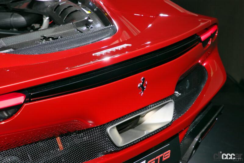 「電動化で後輪駆動のフェラーリ登場！新開発V6プラグインハイブッド搭載した新型フェラーリ296GTBは価格3678万円から【新車】」の14枚目の画像
