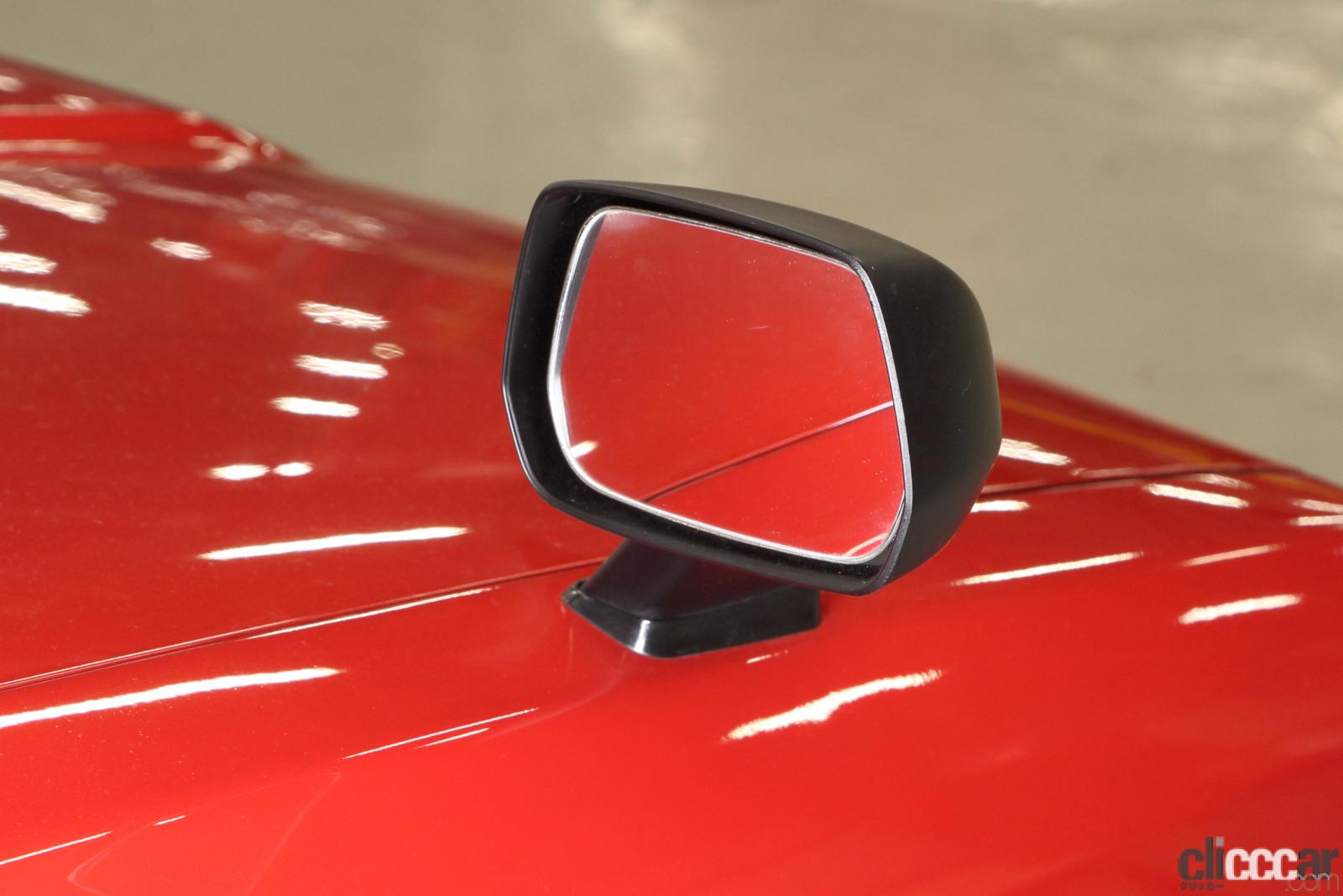 fendermirror 画像|フェンダーミラーとドアミラー、実用性が上なのはどっち?