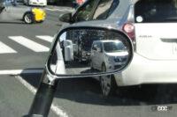 view-of-right-lane-in-fender-mirror-right