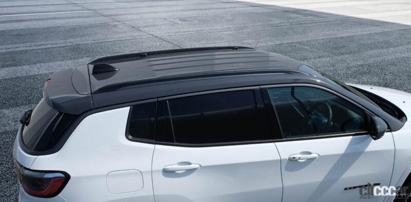 「ジープ・コンパスの限定車「S-モデル」は、専用のアクセントカラーや快適装備を強化した充実装備が自慢」の8枚目の画像