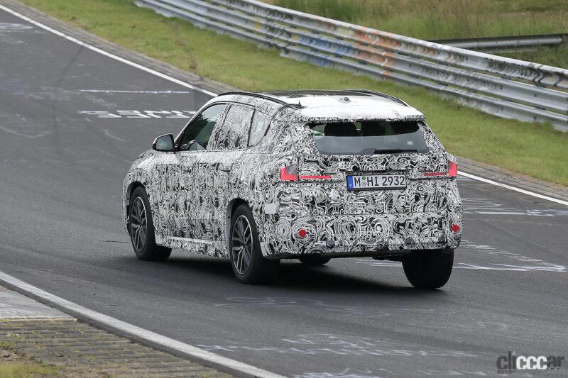 「BMW X1次期型、プロダクション仕様の開発車両がニュルで高速テスト！」の7枚目の画像