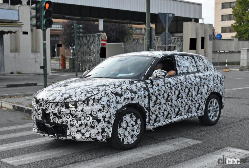 「アルファロメオがトナーレに続く新型SUV「ブレンネロ」を開発中？」の5枚目の画像