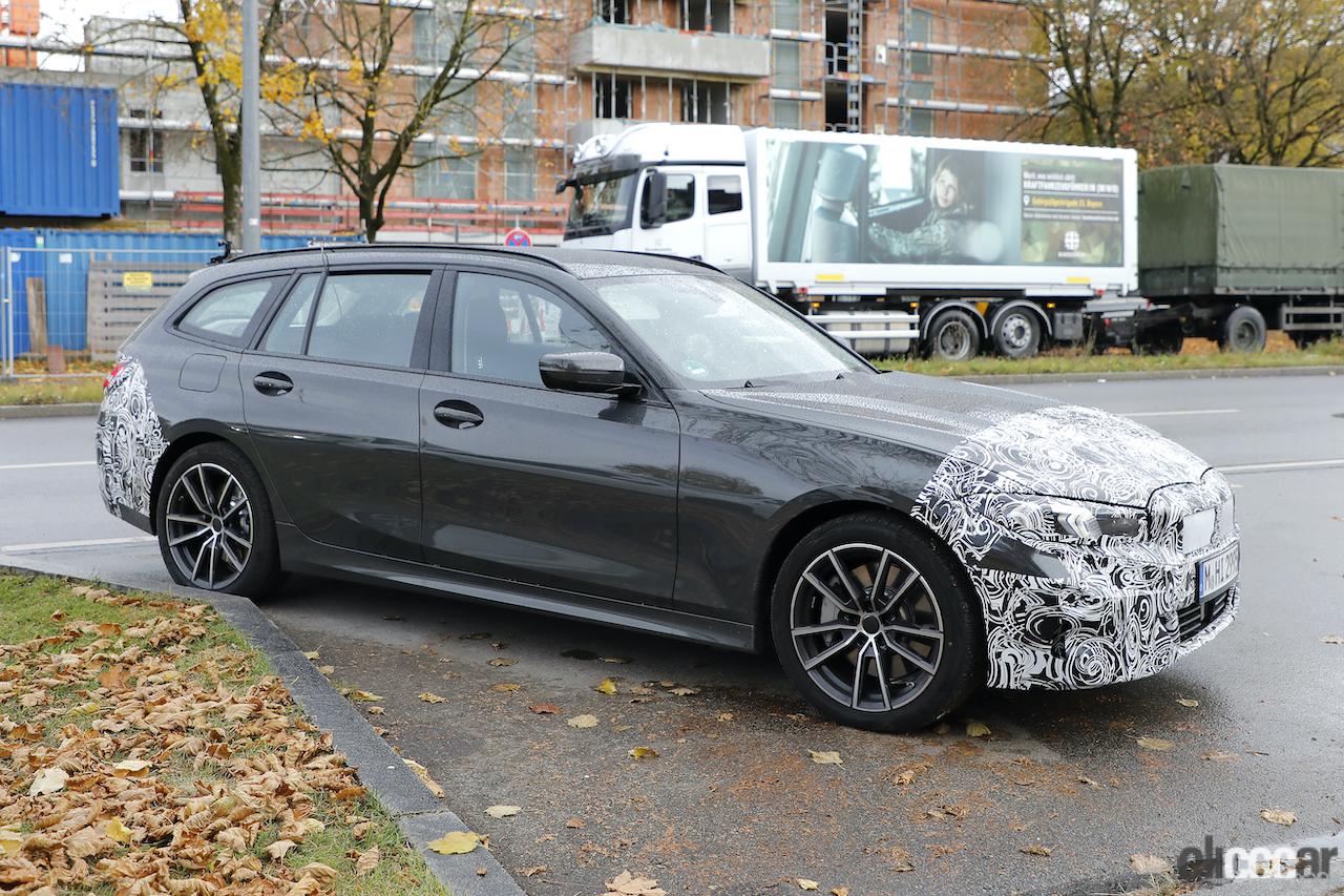 「BMW 3シリーズ ツーリング改良型を初スクープ！ 新ヘッドライトも装着完了」の5枚目の画像