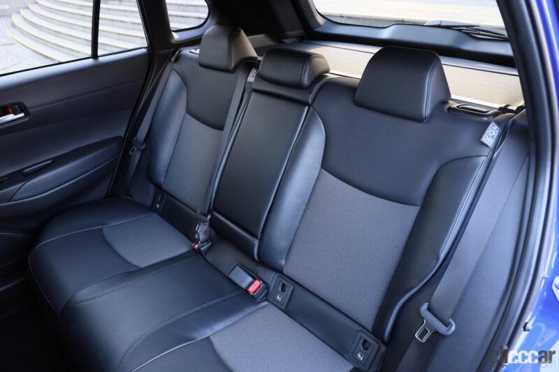 「トヨタ・カローラクロスは、純正用品の「ラゲージアクティブボックス」があると積載時や車中泊する際に便利」の9枚目の画像