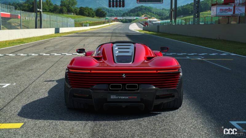 「フェラーリIconaシリーズの新モデルであるデイトナSP3をムジェロ・サーキットで公開！」の4枚目の画像