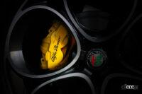 専用カラー「グリーンメタリック」をまとうアルファロメオ「ステルヴィオ・ヴィスコンティ・エディション」が50台限定で発売 - Alfa Romeo_Stelvio Visconti Edition_20211125_3