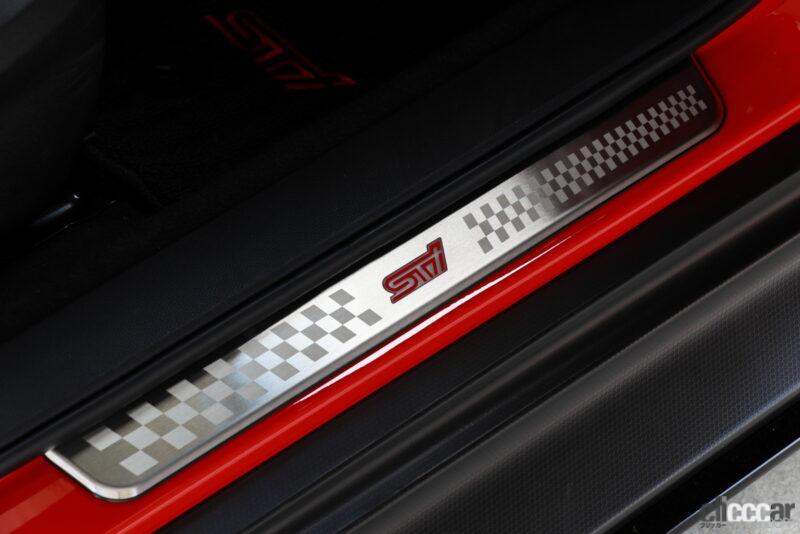 「スバルのスポーツセダンWRX S4が初のフルモデルチェンジ。排気量を2.4Lにアップ」の42枚目の画像