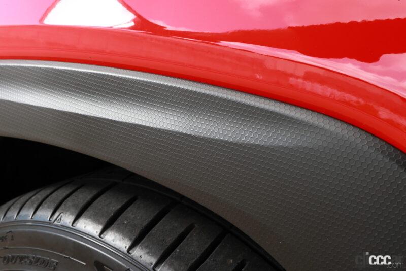 「スバルのスポーツセダンWRX S4が初のフルモデルチェンジ。排気量を2.4Lにアップ」の7枚目の画像
